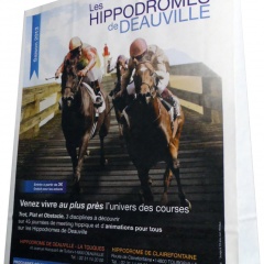 Papier-Les-Hippodromes-de-Deauville