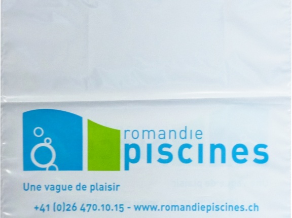 Plastique-Romandie-Piscines-2