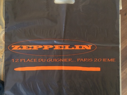 Plastique-Zeppelin