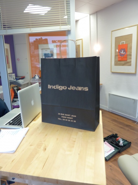 Papier-Indigo-Jeans.jpg