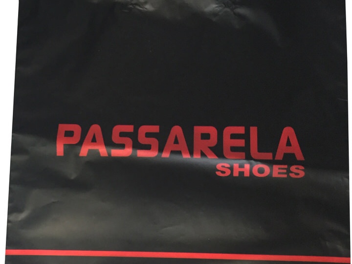 Plastique-Passarela-shoes