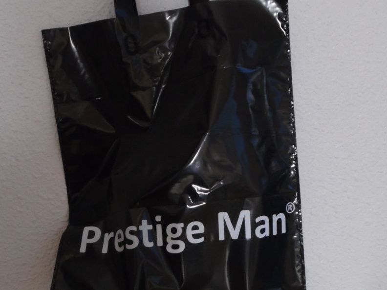 Plastique-Prestige-Man-2