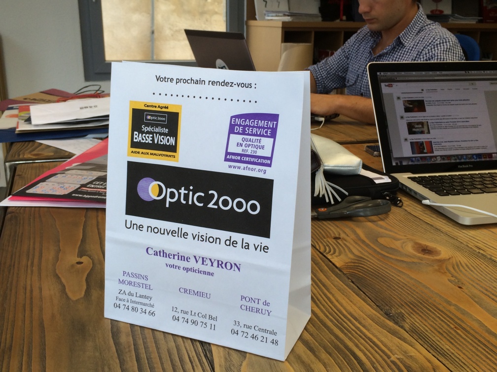 Papier-Optic-2000-2