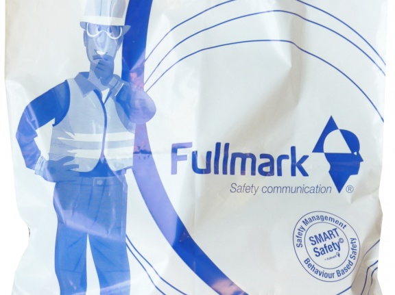 Plastique-Fullmark
