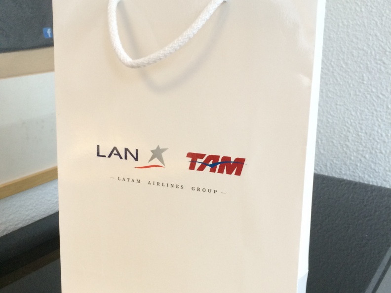 Luxe-Lan-Tam