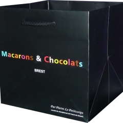 Luxe-Macarons-et-chocolats