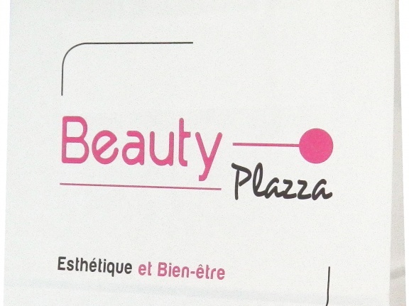 Plastique-Beauty-plazza