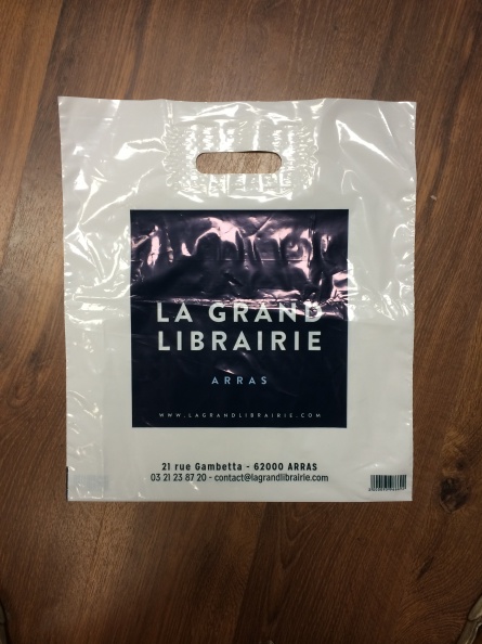 Plastique-La-Grand-Librairie-Arras.jpg